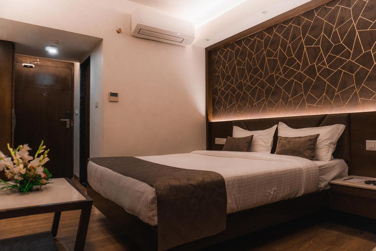 Jardin Hotels Indore Exterior photo
